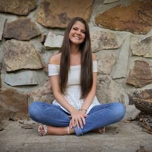 Meet your Posher, Mandy